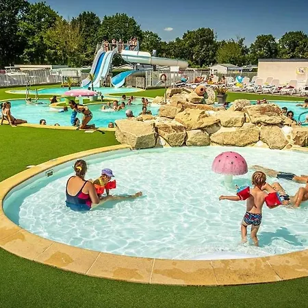 4 Etoiles - Parc Aquatique - Eeiagg *