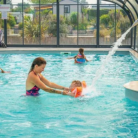 4 Etoiles - Parc Aquatique - Eeiagg *