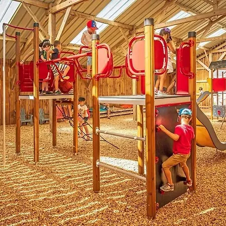 4 Etoiles - Parc Aquatique - Eeiagg אתר קמפינג *